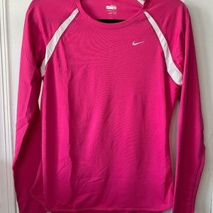 Nike Fit Dry Long Sleeve Pink - Medium